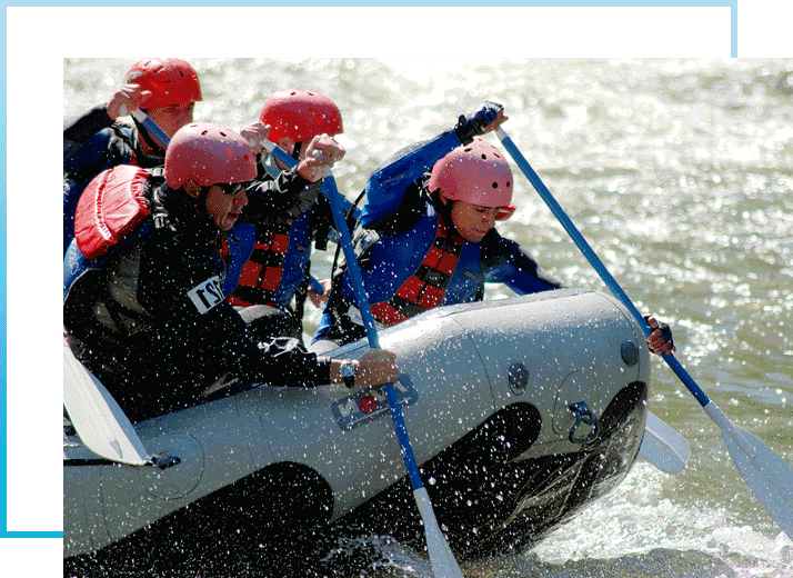 teamwork-rafting